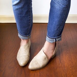 Side Cutout Ankle Bootie in Brushed Tan